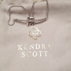 kendra Scott braclet